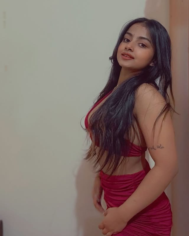 Vadodara Independent Escorts Call Girls Services available.
