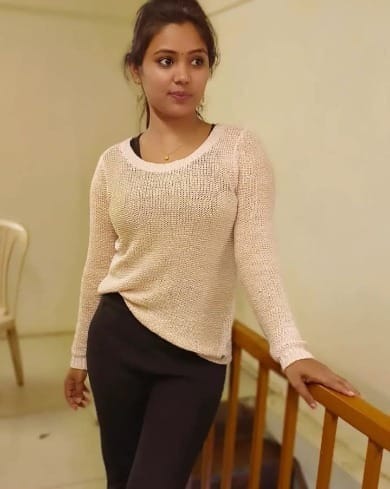 Call girl service college girls and bhabhi 24 hour available