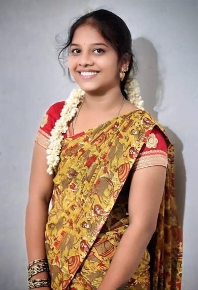 My self Khushi Sharma Kakinada college girls service 24 hours availabl