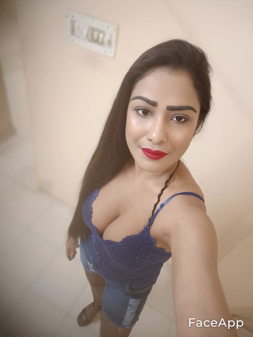 Rewari best genuine college girls housewife available 100% Saif