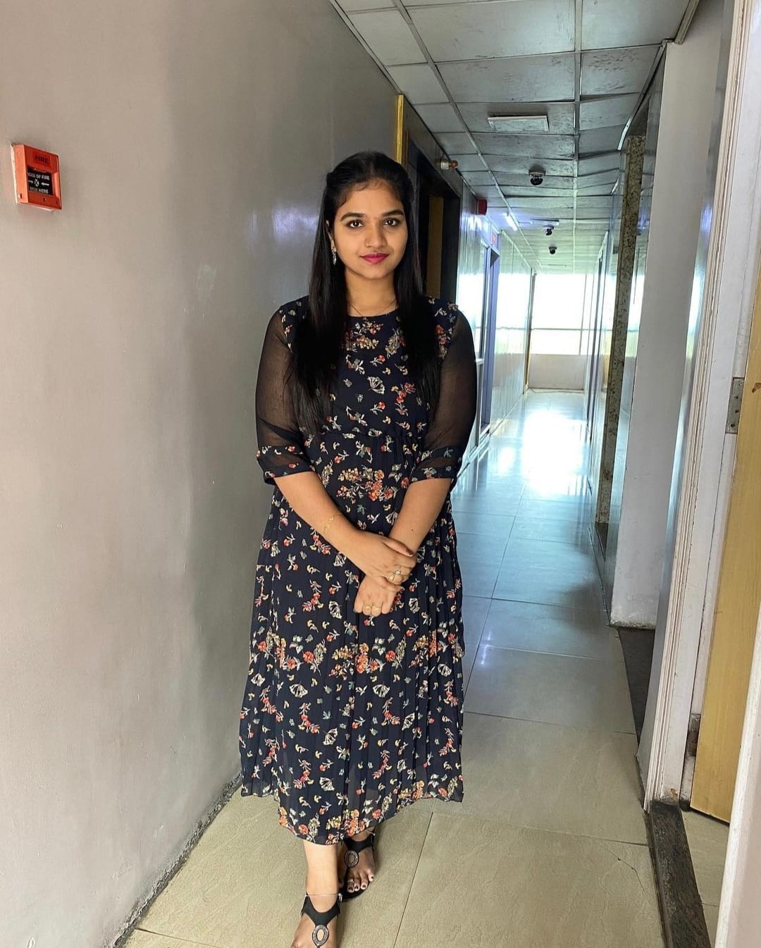 Manali 2000 unlimited short high profile call girl incall outcall